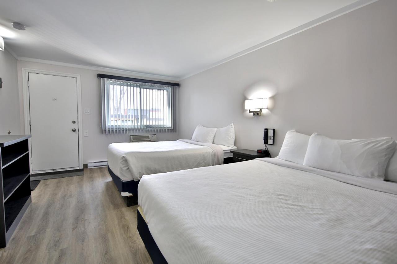 Motel Newstar Laval Luaran gambar